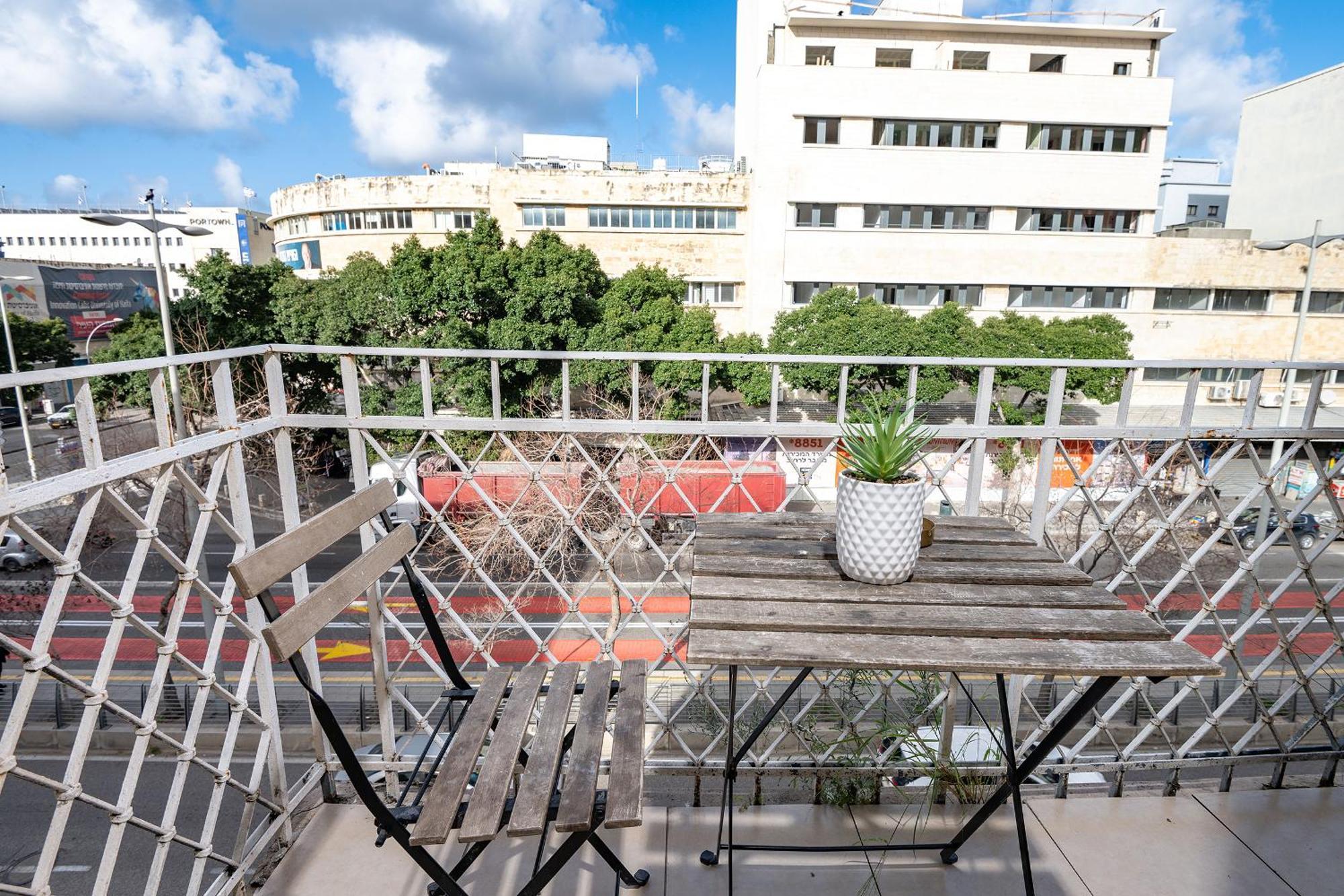 Godson Down Town Hotel Haifa Kültér fotó